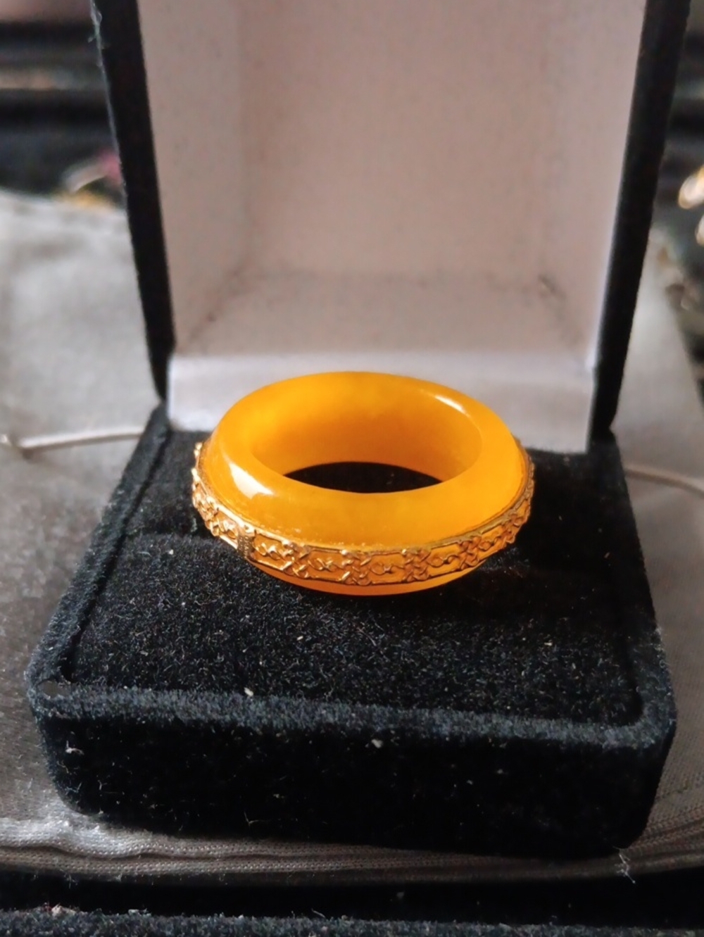 Yellow Jade (D) 26.75 ctw Ruyi Knot Band Ring in 18K Vermeil Yellow Gold 925